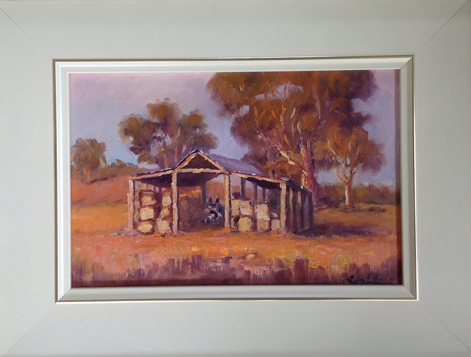 Oil Painting by Lyn Ellis titled Faraday Hay Shed at Sunset